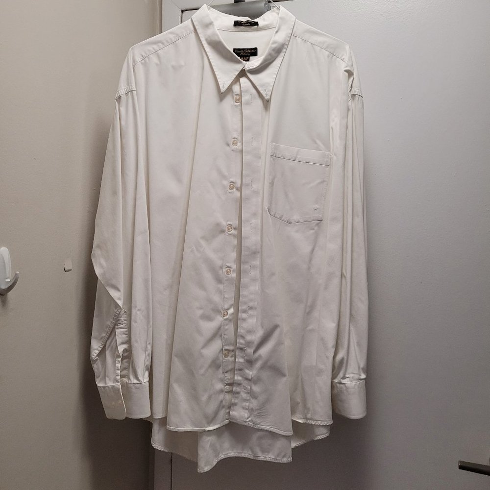 GENTLY USED, HATHAWAY DRESS SHIRT, LARGE!!!